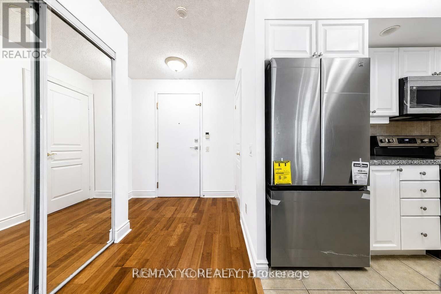 1405 - 10 Northtown Way, Toronto, Ontario  M2N 7L4 - Photo 16 - C13699434