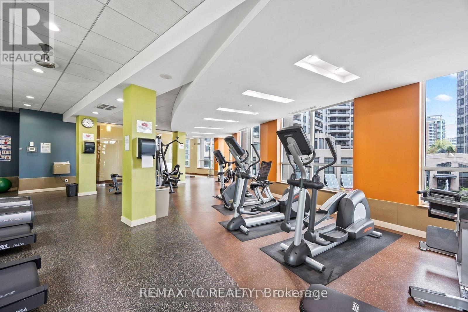 1405 - 10 Northtown Way, Toronto, Ontario  M2N 7L4 - Photo 31 - C13699434