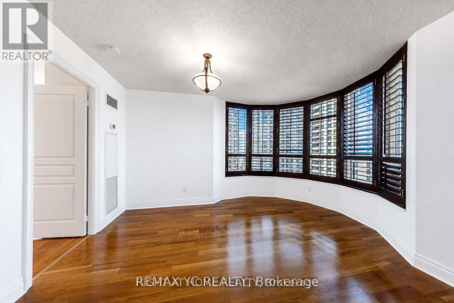 1405 - 10 Northtown Way, Toronto, Ontario  M2N 7L4 - Photo 7 - C13699434
