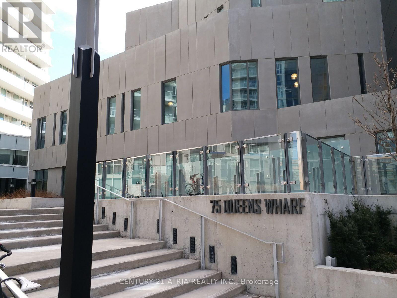 301 - 75 Queens Wharf Road, Toronto, Ontario M5V 0J8 - Photo 15 - C13699444