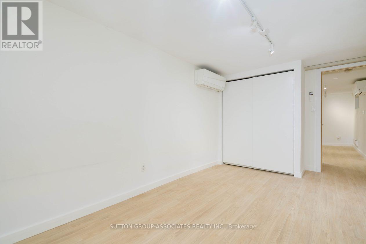 Lower - 477 Brunswick Avenue, Toronto, Ontario M5R 2Z6 - Photo 10 - C13699512