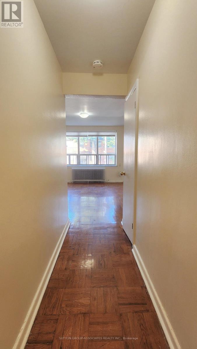 106 - 375 Westmount Avenue, Toronto, Ontario M6E 3N3 - Photo 3 - C13699528
