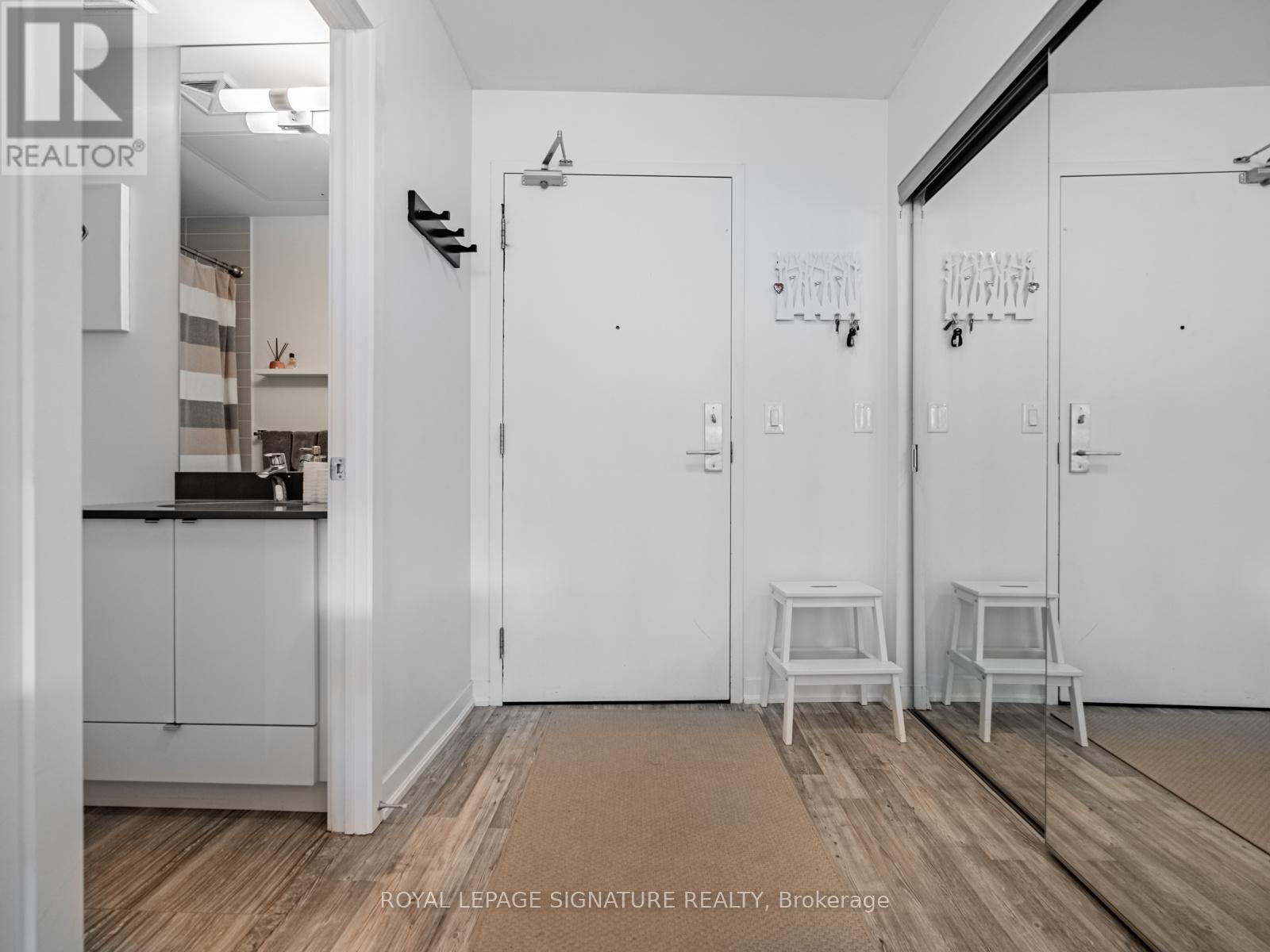 2102 - 51 East Liberty Street, Toronto, Ontario M6K 3P8 - Photo 3 - C13699546