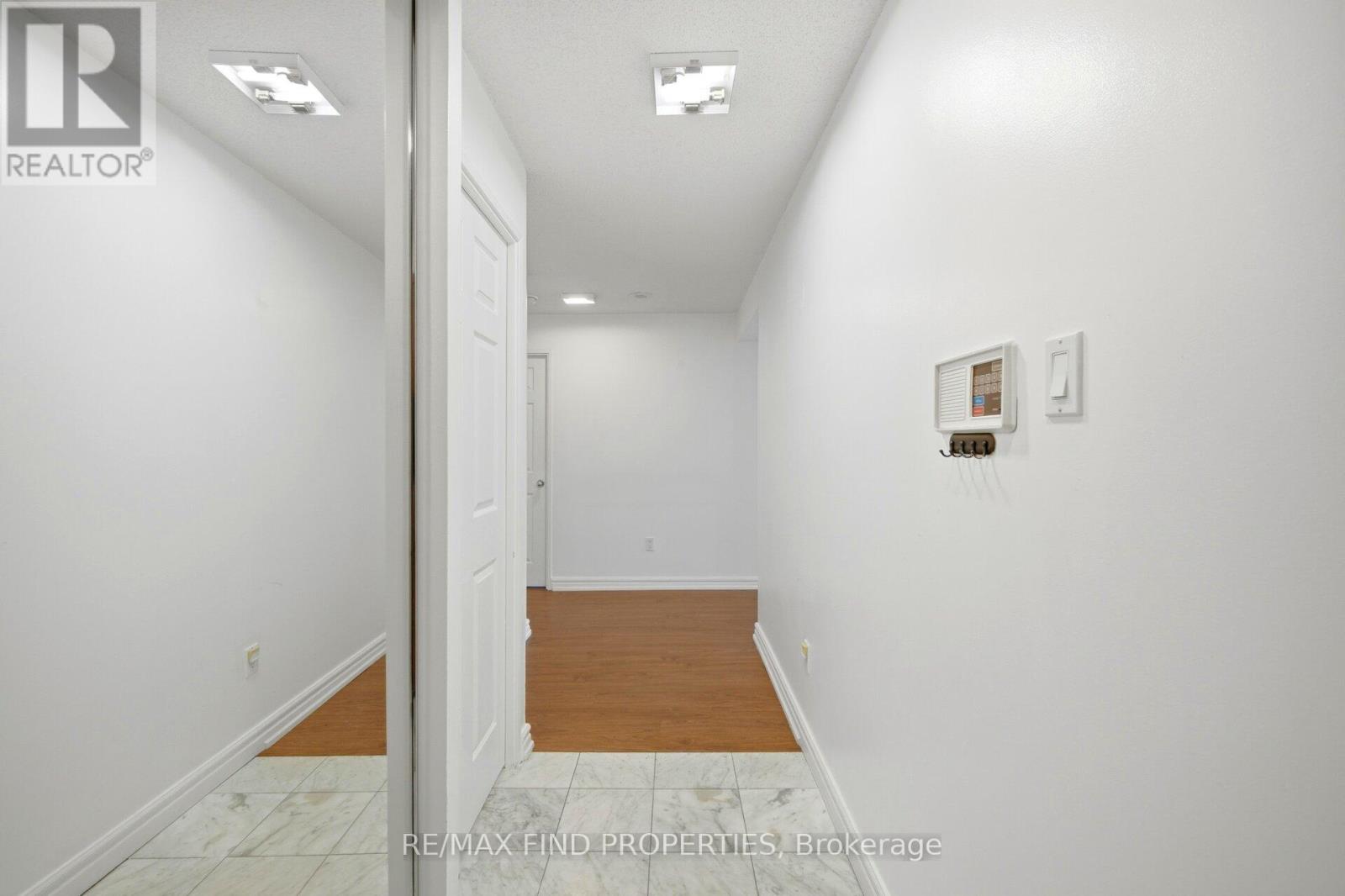 1203 - 33 University Avenue, Toronto, Ontario  M5J 2S7 - Photo 7 - C13699566