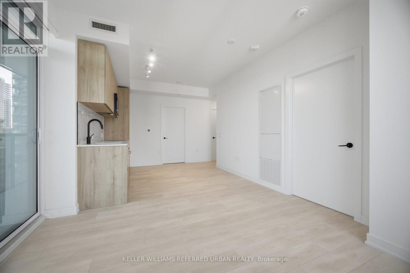 1611 - 117 Broadway Avenue, Toronto, Ontario M4P 1V3 - Photo 15 - C13699570