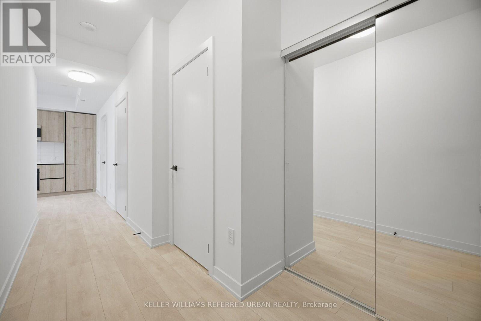 1611 - 117 Broadway Avenue, Toronto, Ontario M4P 1V3 - Photo 4 - C13699570