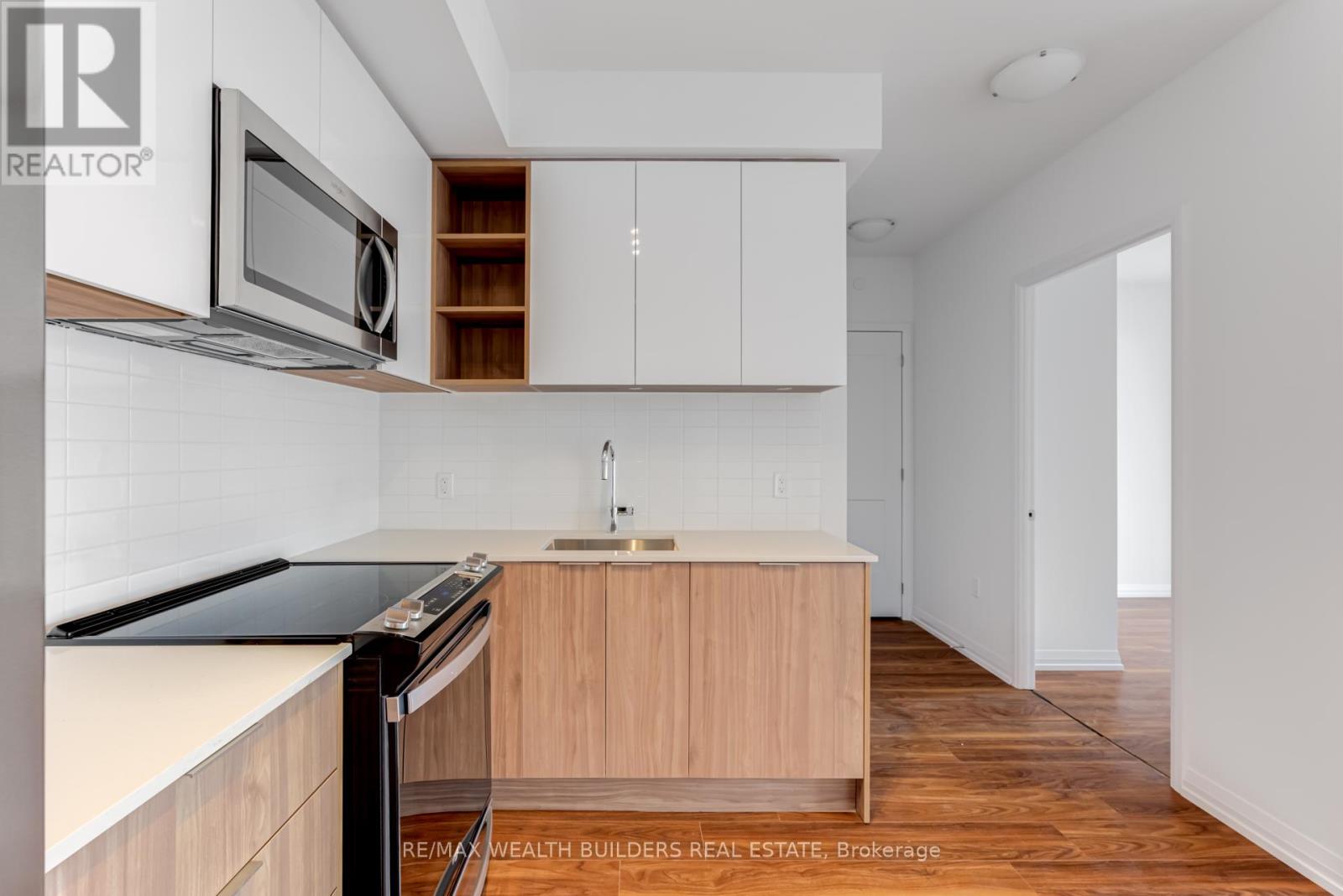 2520 - 50 Dunfield Avenue, Toronto, Ontario  M4S 3A4 - Photo 14 - C13699614