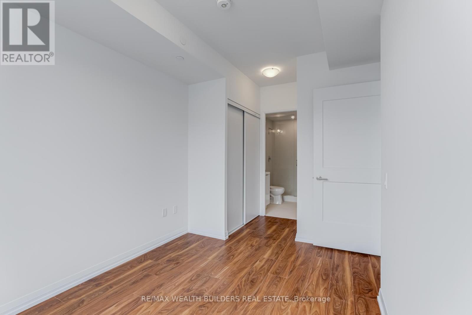 2520 - 50 Dunfield Avenue, Toronto, Ontario  M4S 3A4 - Photo 16 - C13699614