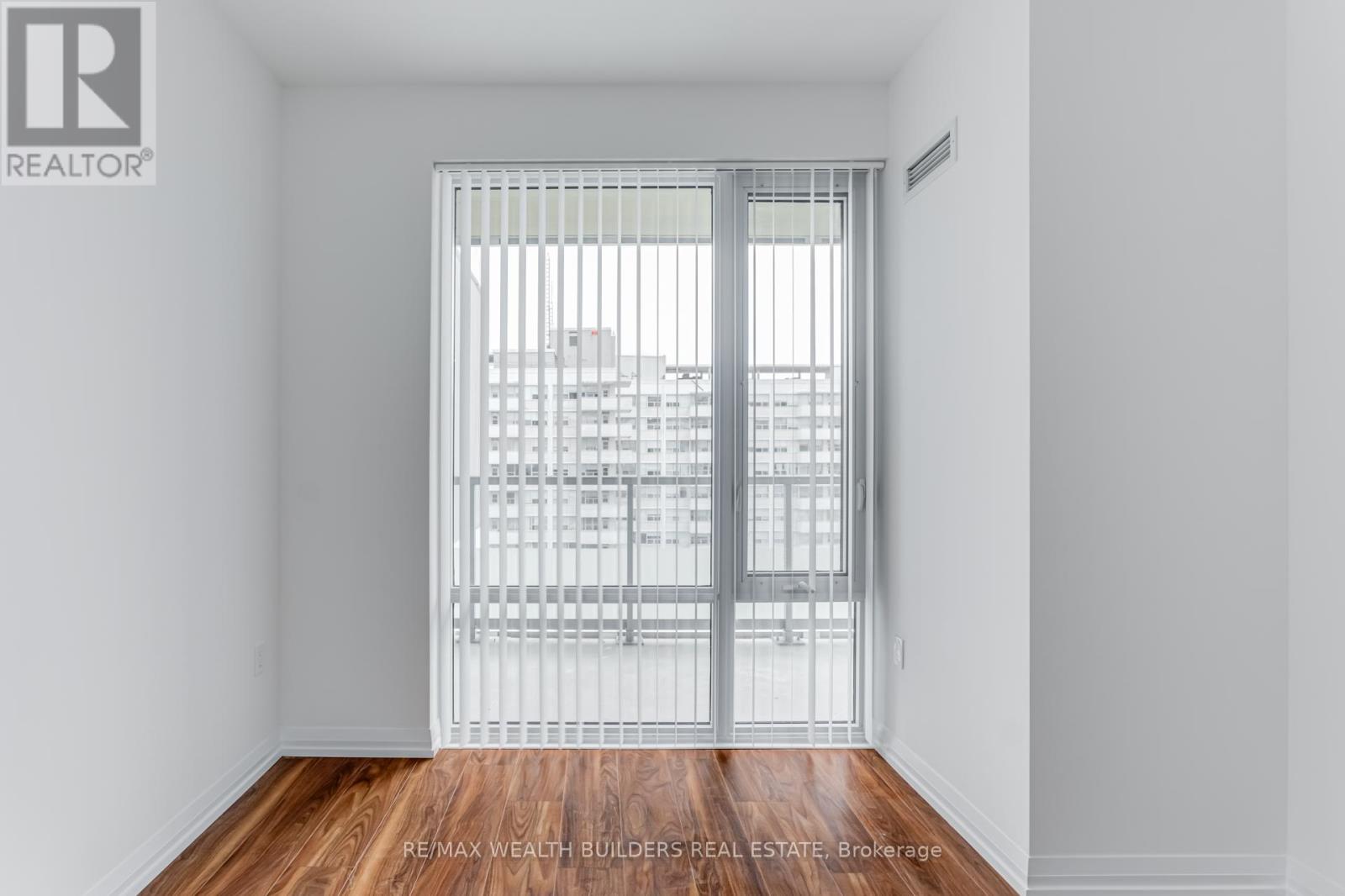 2520 - 50 Dunfield Avenue, Toronto, Ontario  M4S 3A4 - Photo 21 - C13699614