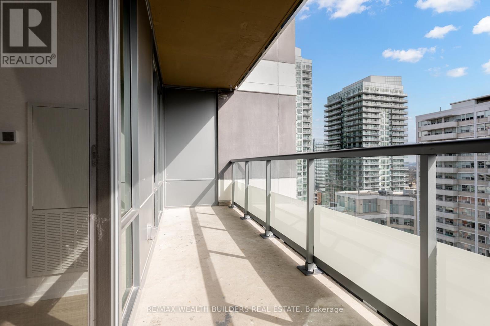 2520 - 50 Dunfield Avenue, Toronto, Ontario  M4S 3A4 - Photo 25 - C13699614
