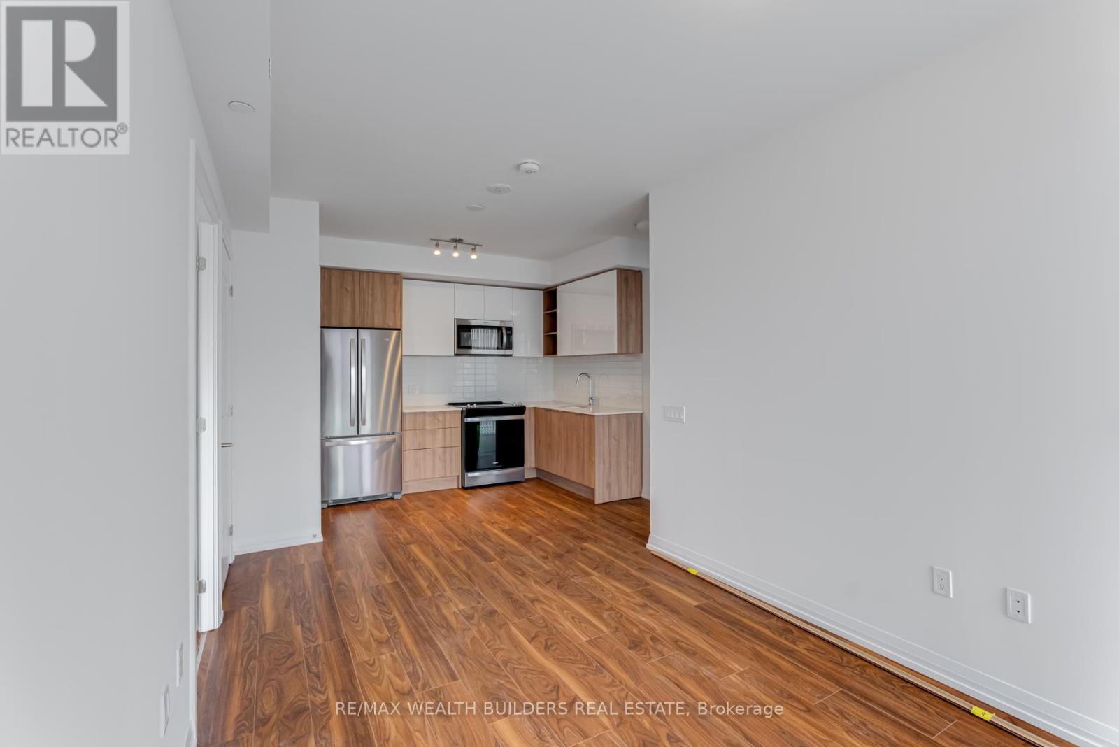 2520 - 50 Dunfield Avenue, Toronto, Ontario  M4S 3A4 - Photo 9 - C13699614