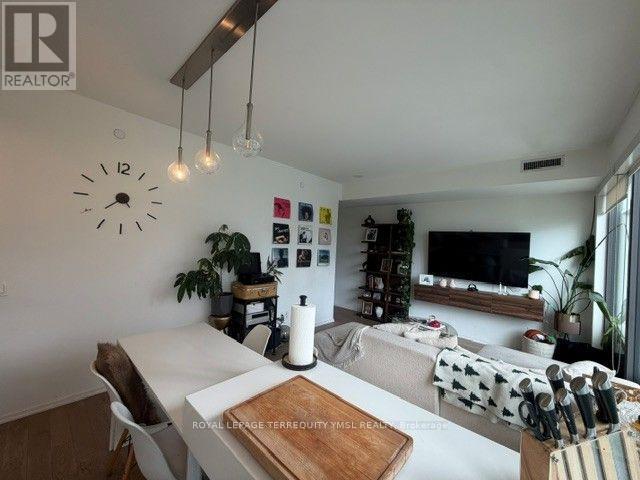 203 - 12 Bonnycastle Street, Toronto, Ontario M5A 0C8 - Photo 8 - C13699640