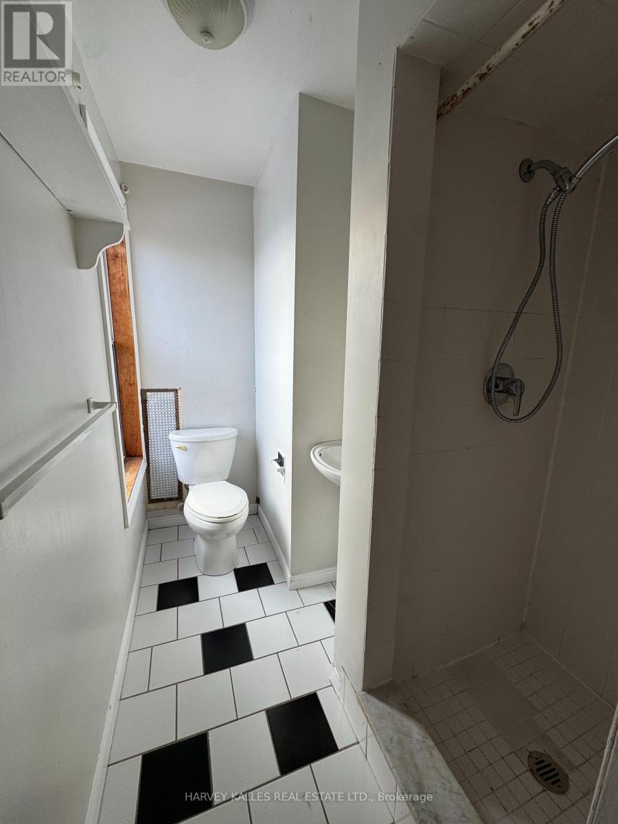 301 - 676 Huron Street, Toronto, Ontario M5R 2R9 - Photo 9 - C13699678