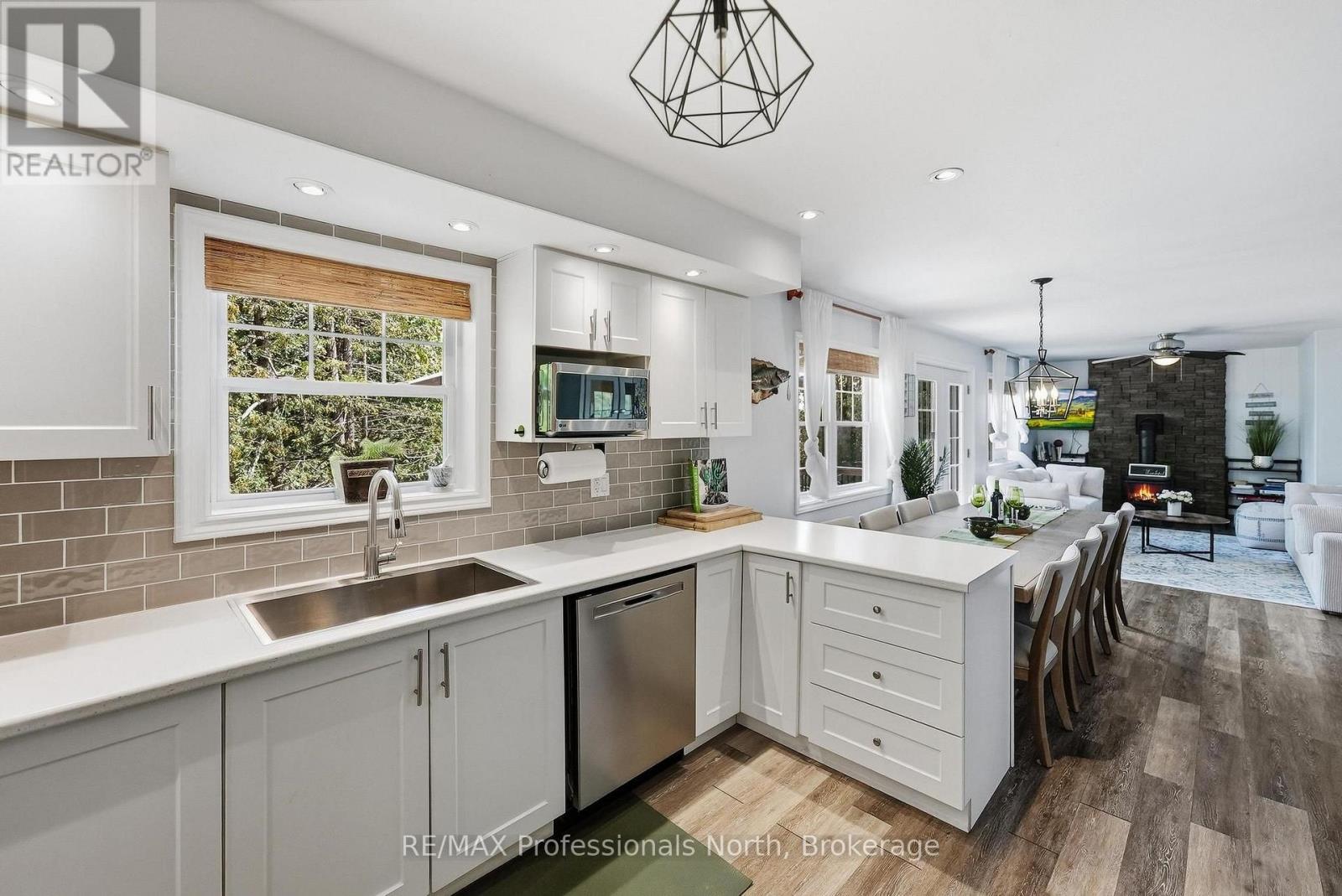 9390 Highway 35, Minden Hills, Ontario  K0M 2K0 - Photo 14 - X13699414