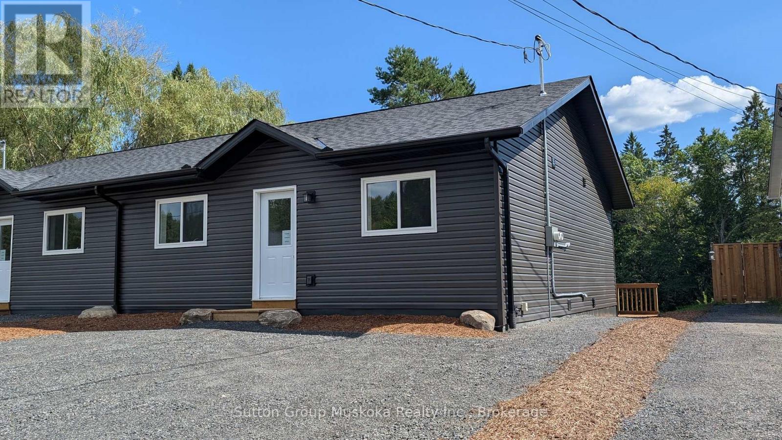 79 Chaffey Township Road, Huntsville, Ontario  P1H 1C8 - Photo 1 - X13699514