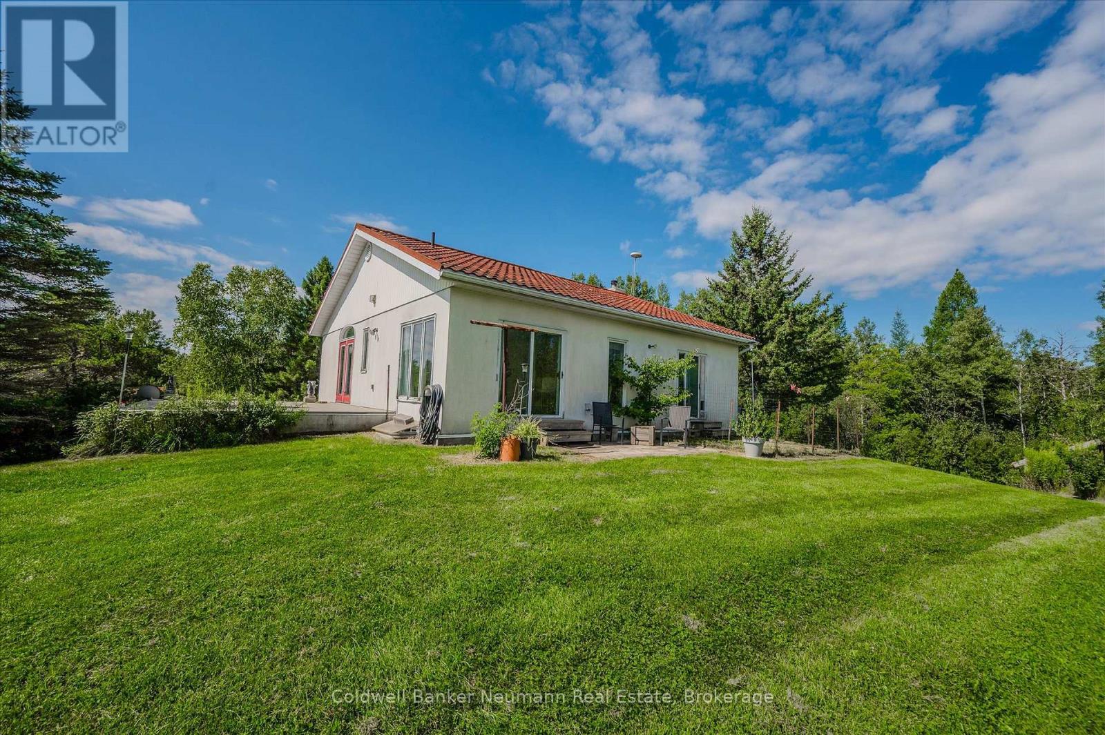 7530 Macpherson Lane, Puslinch, Ontario  N0B 2J0 - Photo 7 - X13699558