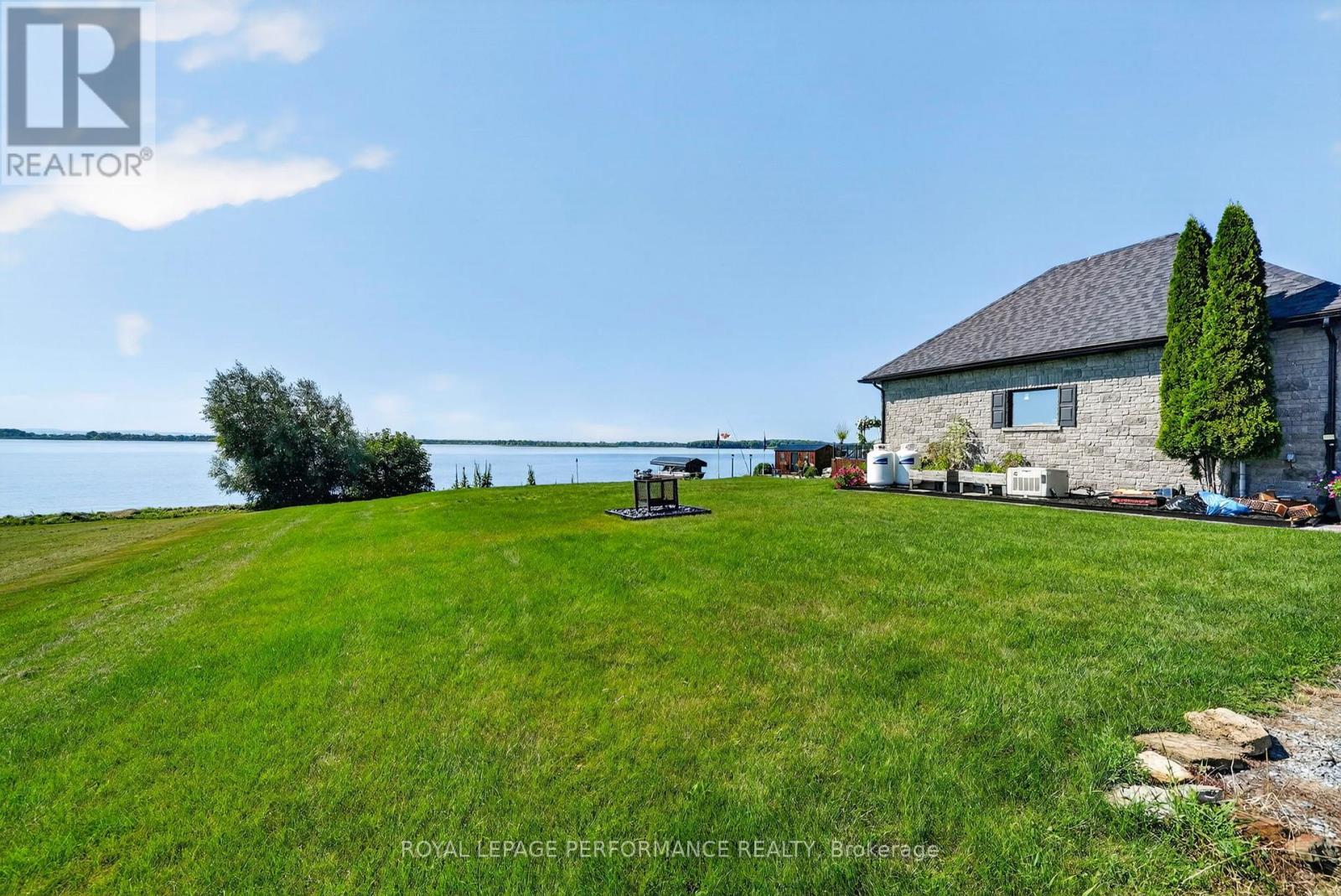 18734 County 2 Road, South Glengarry, Ontario  K6H 5R5 - Photo 38 - X13699612