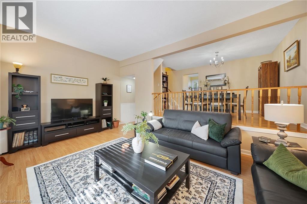 4 Patrice Court, Dundas, Ontario L9H 5P5 - Photo 11 - 40856488