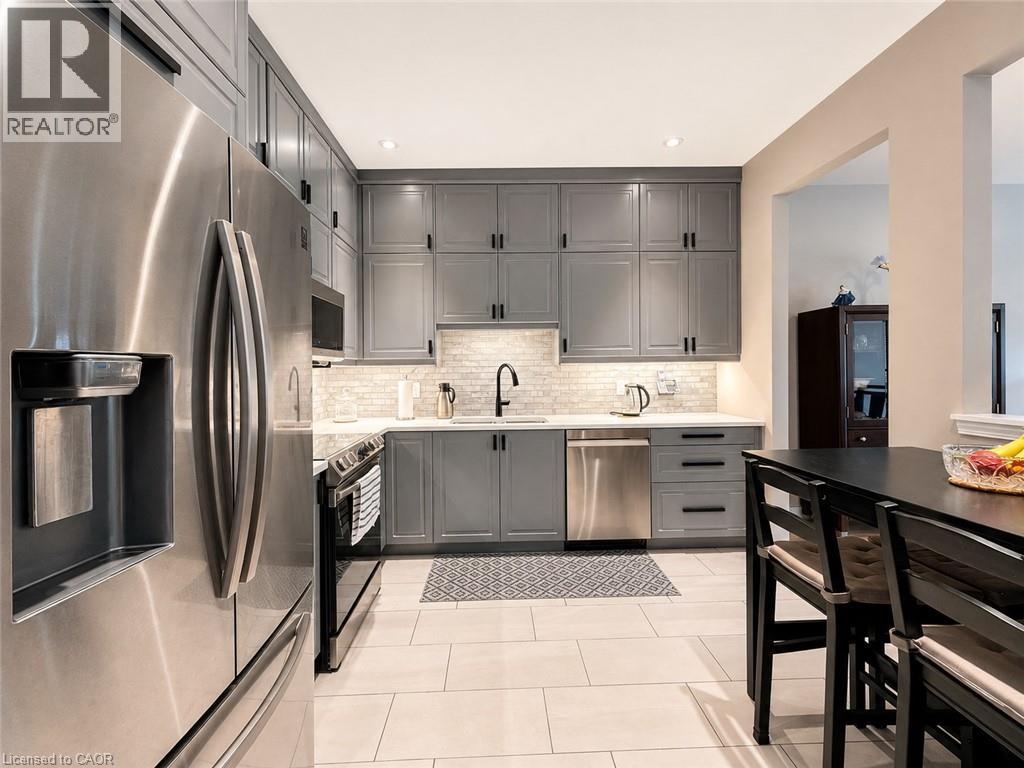 2243 Turnberry Road Unit# 59, Burlington, Ontario  L7M 4Y6 - Photo 15 - 40857025
