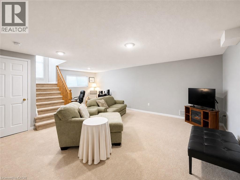 2243 Turnberry Road Unit# 59, Burlington, Ontario  L7M 4Y6 - Photo 35 - 40857025