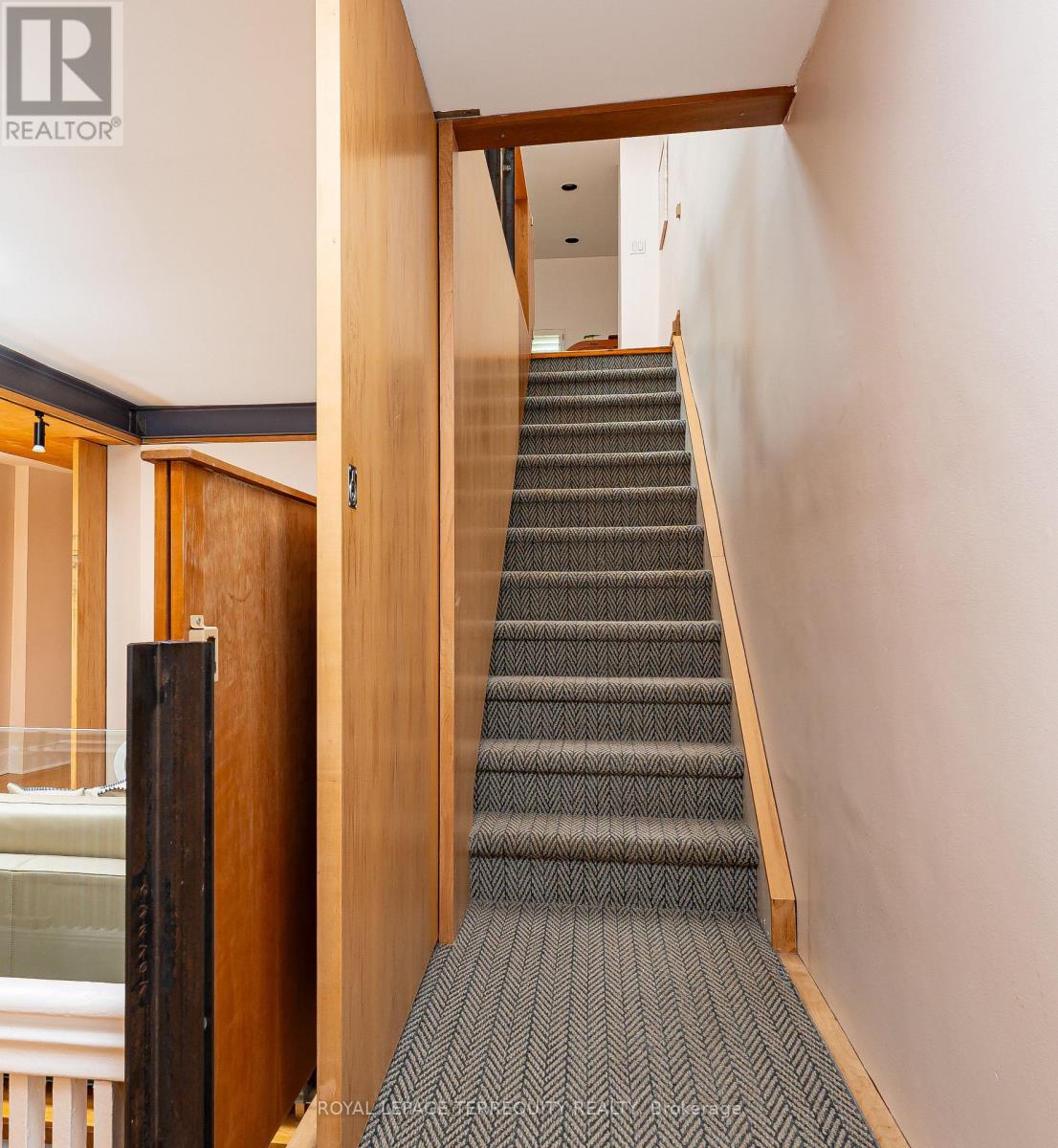 89 Leuty Avenue, Toronto, Ontario M4E 2R2 - Photo 24 - E13699424
