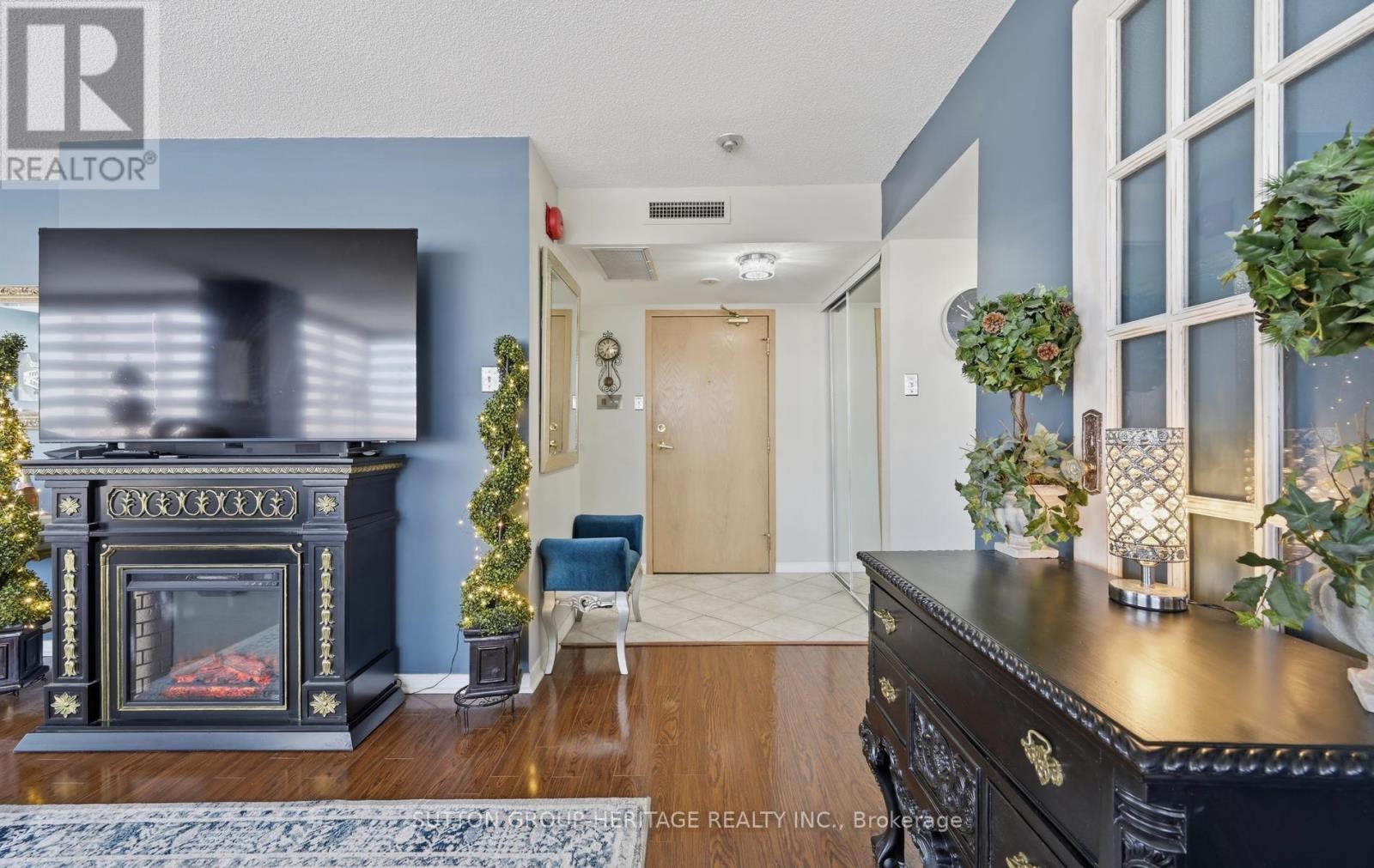 514 - 25 Cumberland Lane, Ajax, Ontario L1S 7K1 - Photo 5 - E13699530