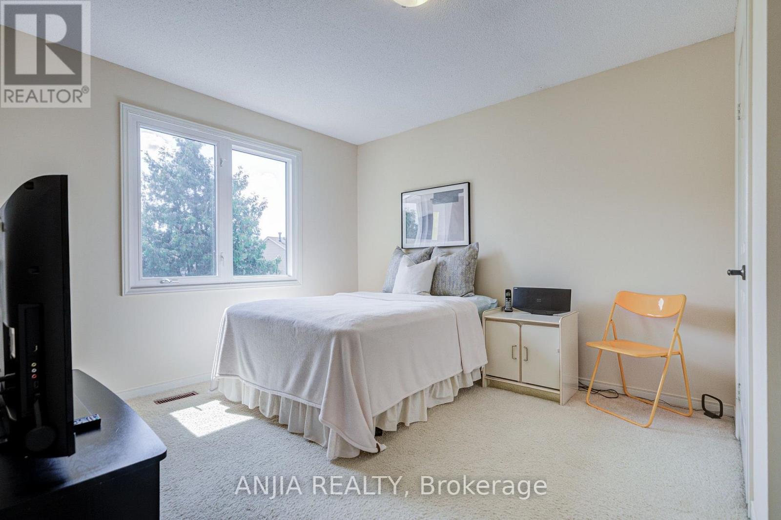 123 Chapel Park Square, Toronto, Ontario  M1V 2S3 - Photo 39 - E13699548