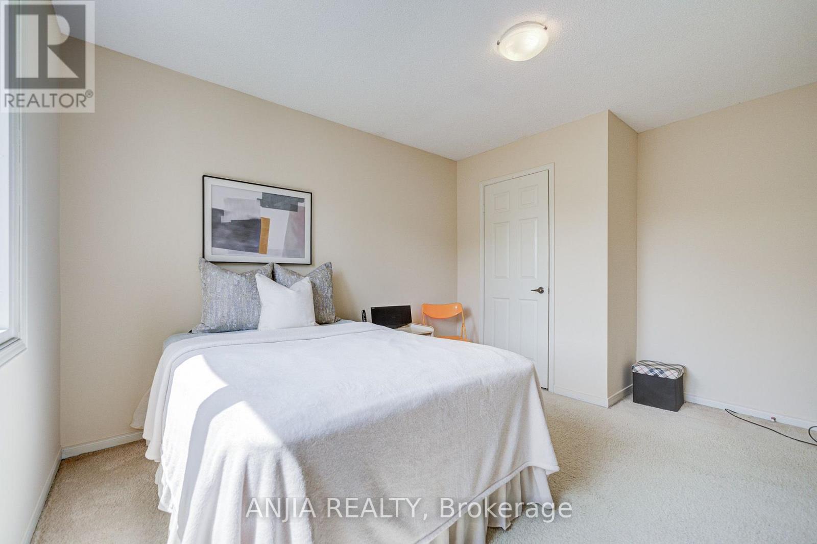 123 Chapel Park Square, Toronto, Ontario  M1V 2S3 - Photo 40 - E13699548