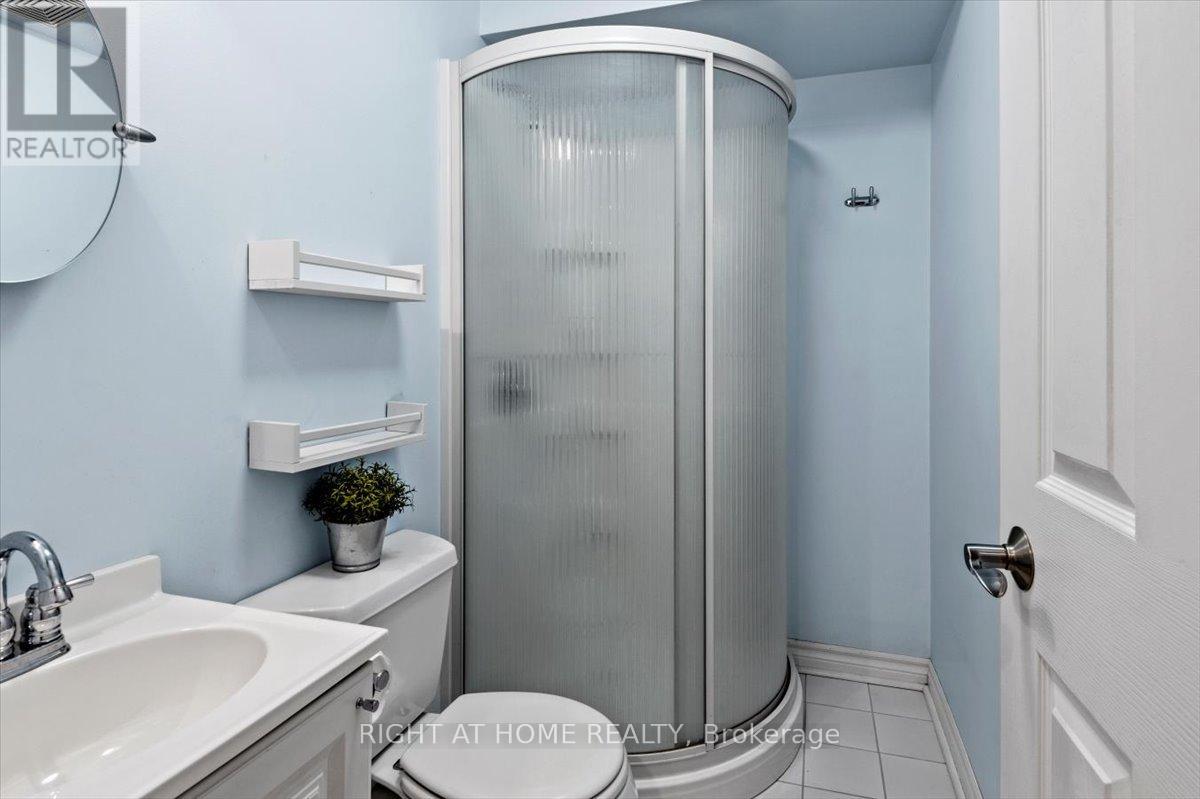 2252 Wildwood Crescent, Pickering, Ontario  L1X 2R7 - Photo 24 - E13699628