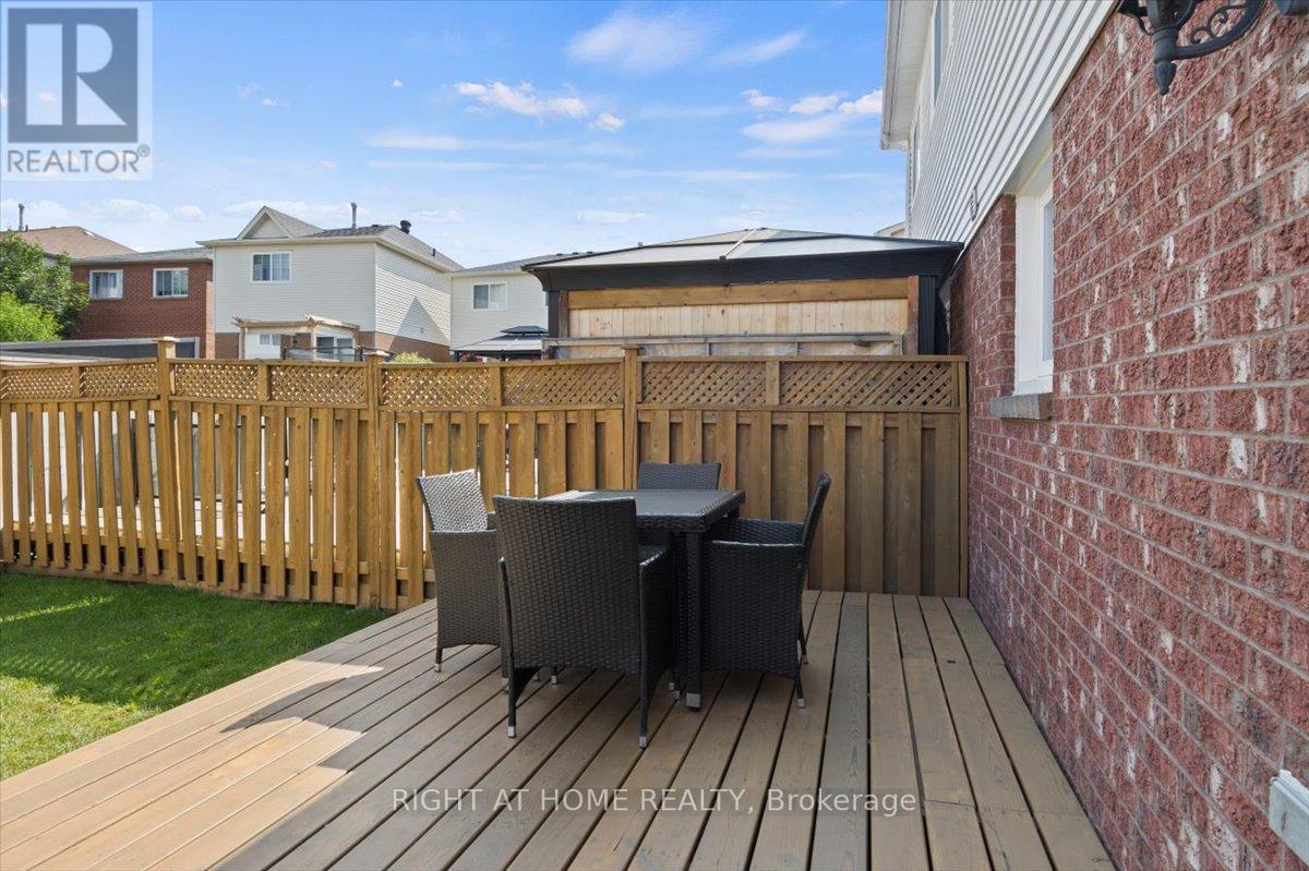 2252 Wildwood Crescent, Pickering, Ontario  L1X 2R7 - Photo 26 - E13699628
