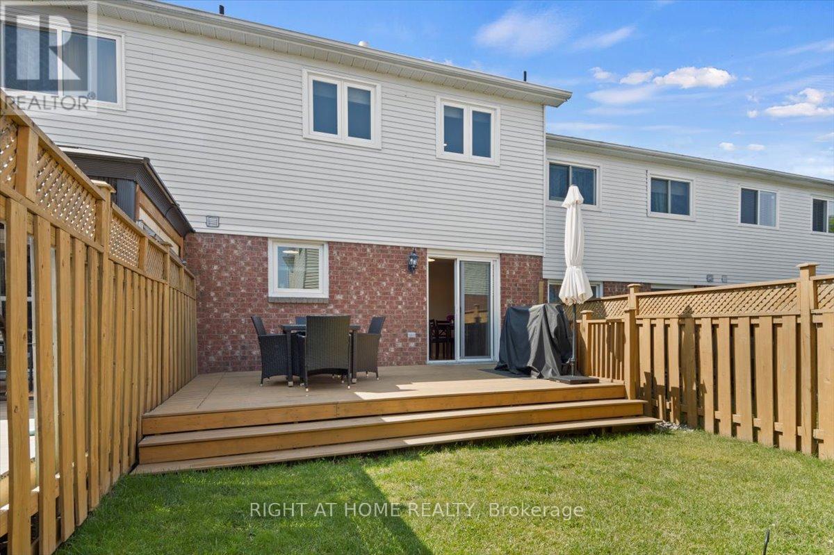 2252 Wildwood Crescent, Pickering, Ontario  L1X 2R7 - Photo 27 - E13699628