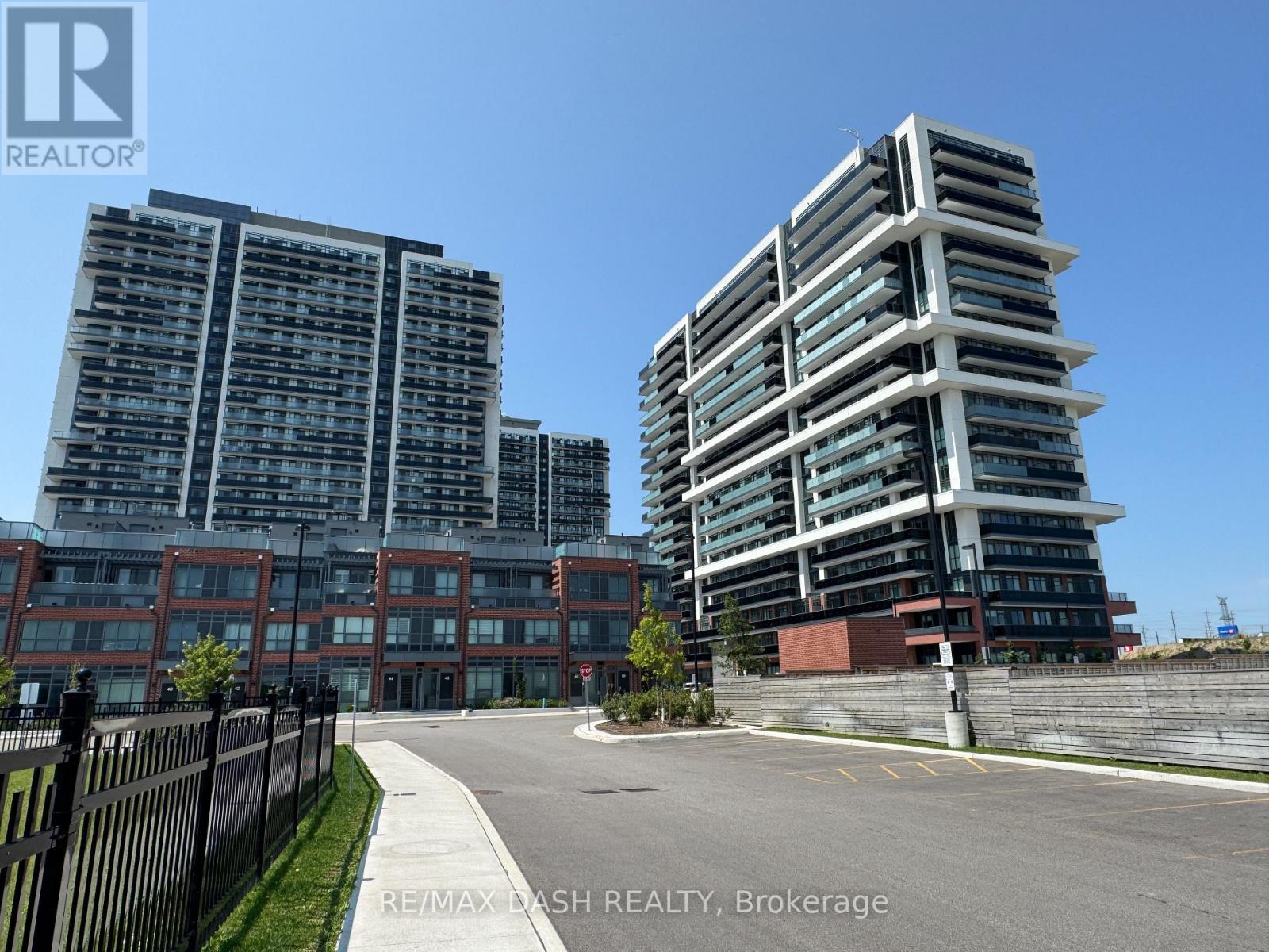 631 - 2545 SIMCOE STREET N, Oshawa, Ontario