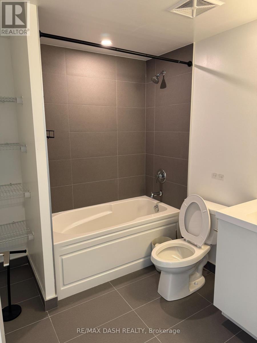631 - 2545 Simcoe Street N, Oshawa, Ontario L1L 0W3 - Photo 6 - E13699632