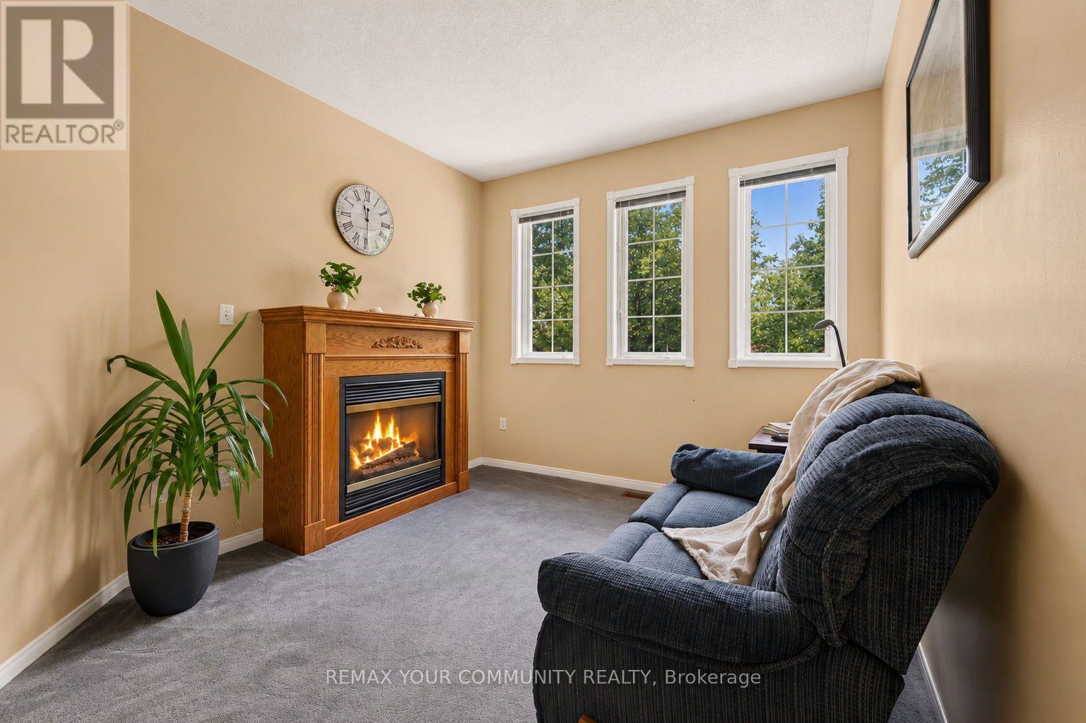 126 Woodroof Crescent, Aurora, Ontario  L4G 7H2 - Photo 19 - N13699478
