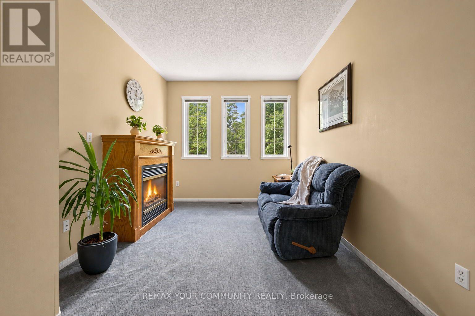 126 Woodroof Crescent, Aurora, Ontario  L4G 7H2 - Photo 20 - N13699478