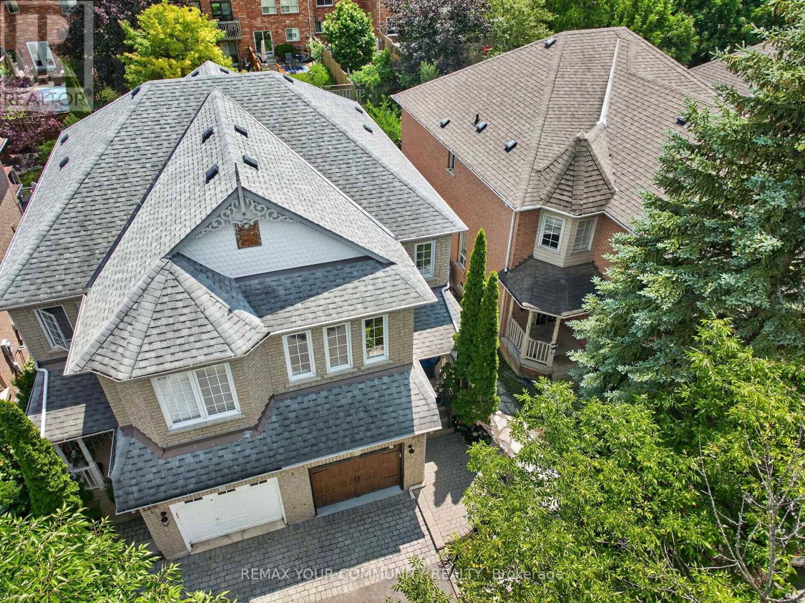 126 Woodroof Crescent, Aurora, Ontario  L4G 7H2 - Photo 41 - N13699478
