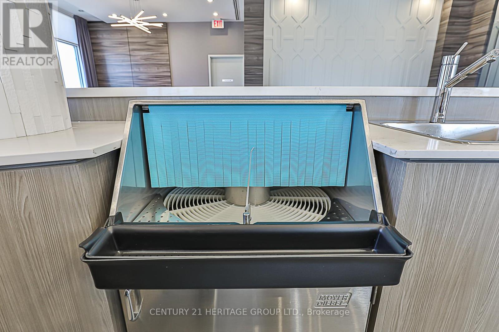 #5lvl13 - 9205 Yonge Street, Richmond Hill (Langstaff), Ontario  L4C 1V5 - Photo 16 - N13699540