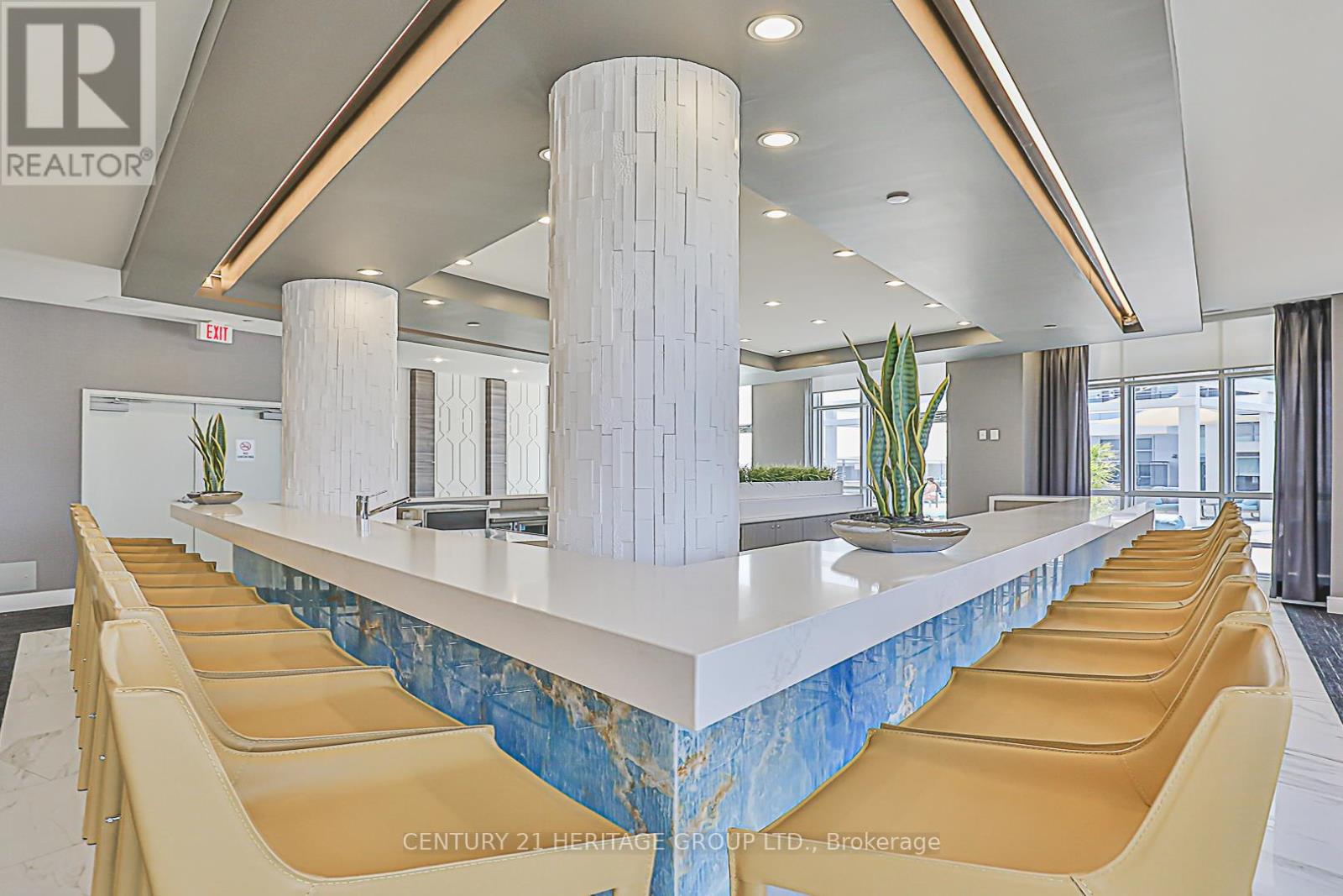#5lvl13 - 9205 Yonge Street, Richmond Hill (Langstaff), Ontario  L4C 1V5 - Photo 7 - N13699540