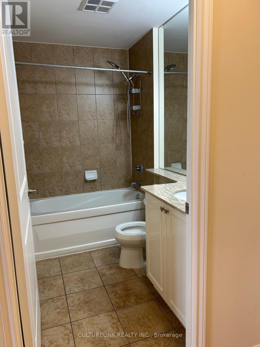 1015 - 9235 Jane Street, Vaughan (Maple), Ontario  L6A 0J8 - Photo 8 - N13699620