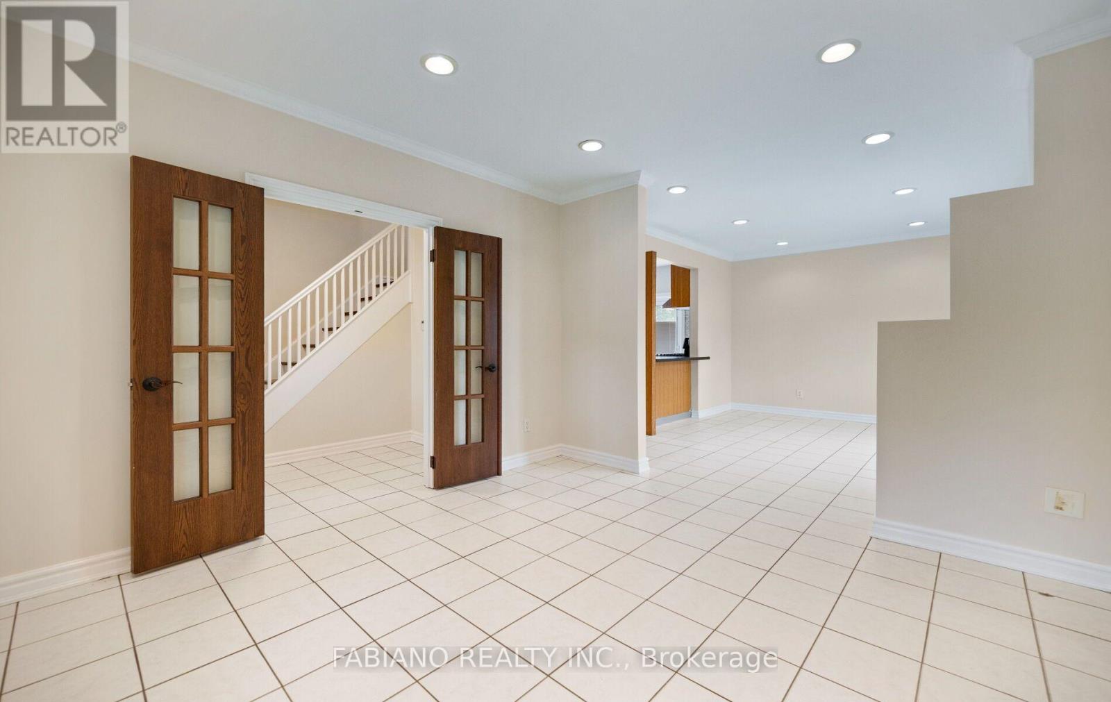 7872 Kipling Avenue, Vaughan, Ontario  L4L 1Z5 - Photo 10 - N13699634