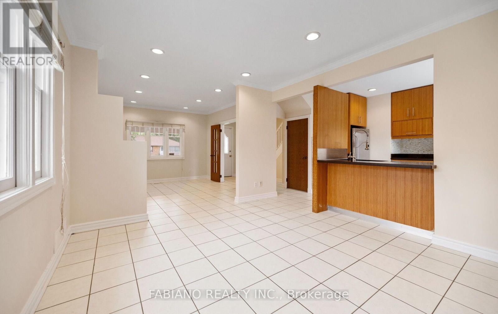 7872 Kipling Avenue, Vaughan, Ontario  L4L 1Z5 - Photo 12 - N13699634