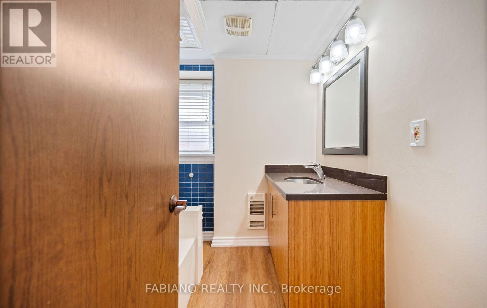7872 Kipling Avenue, Vaughan, Ontario  L4L 1Z5 - Photo 31 - N13699634