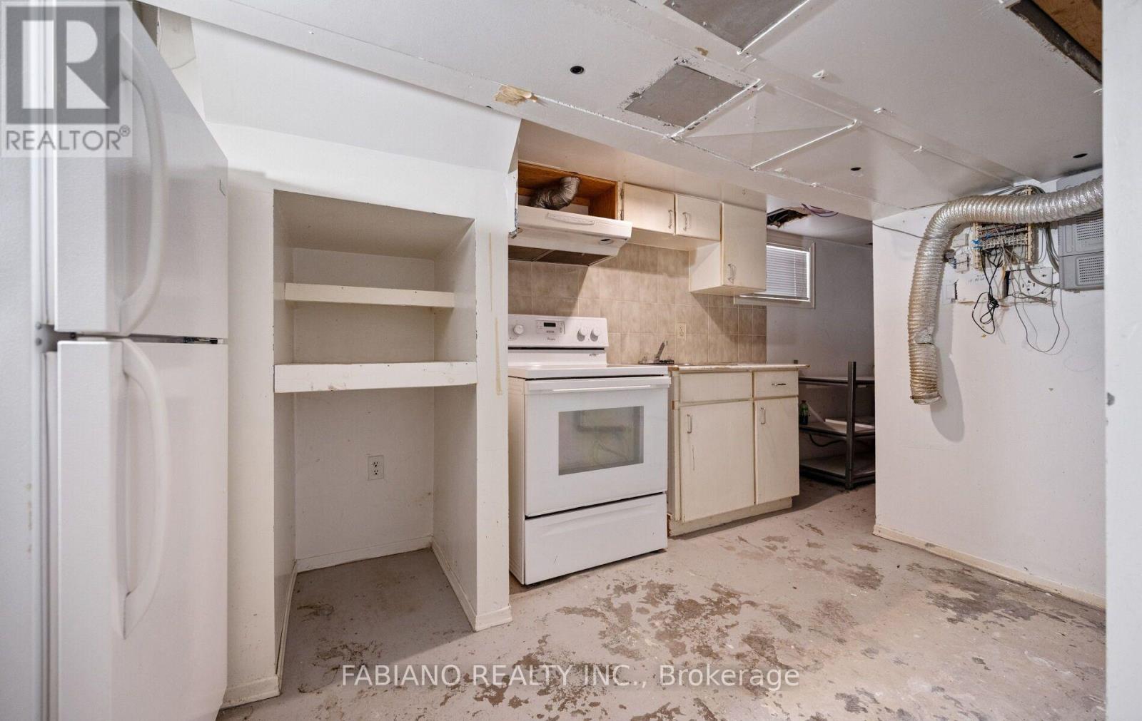 7872 Kipling Avenue, Vaughan, Ontario  L4L 1Z5 - Photo 40 - N13699634