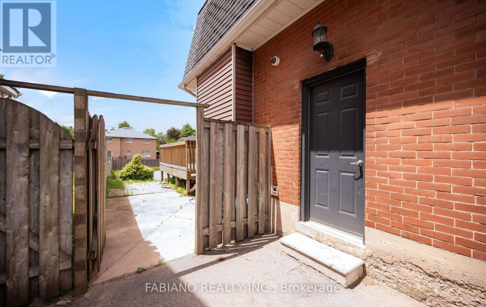 7872 Kipling Avenue, Vaughan, Ontario  L4L 1Z5 - Photo 41 - N13699634