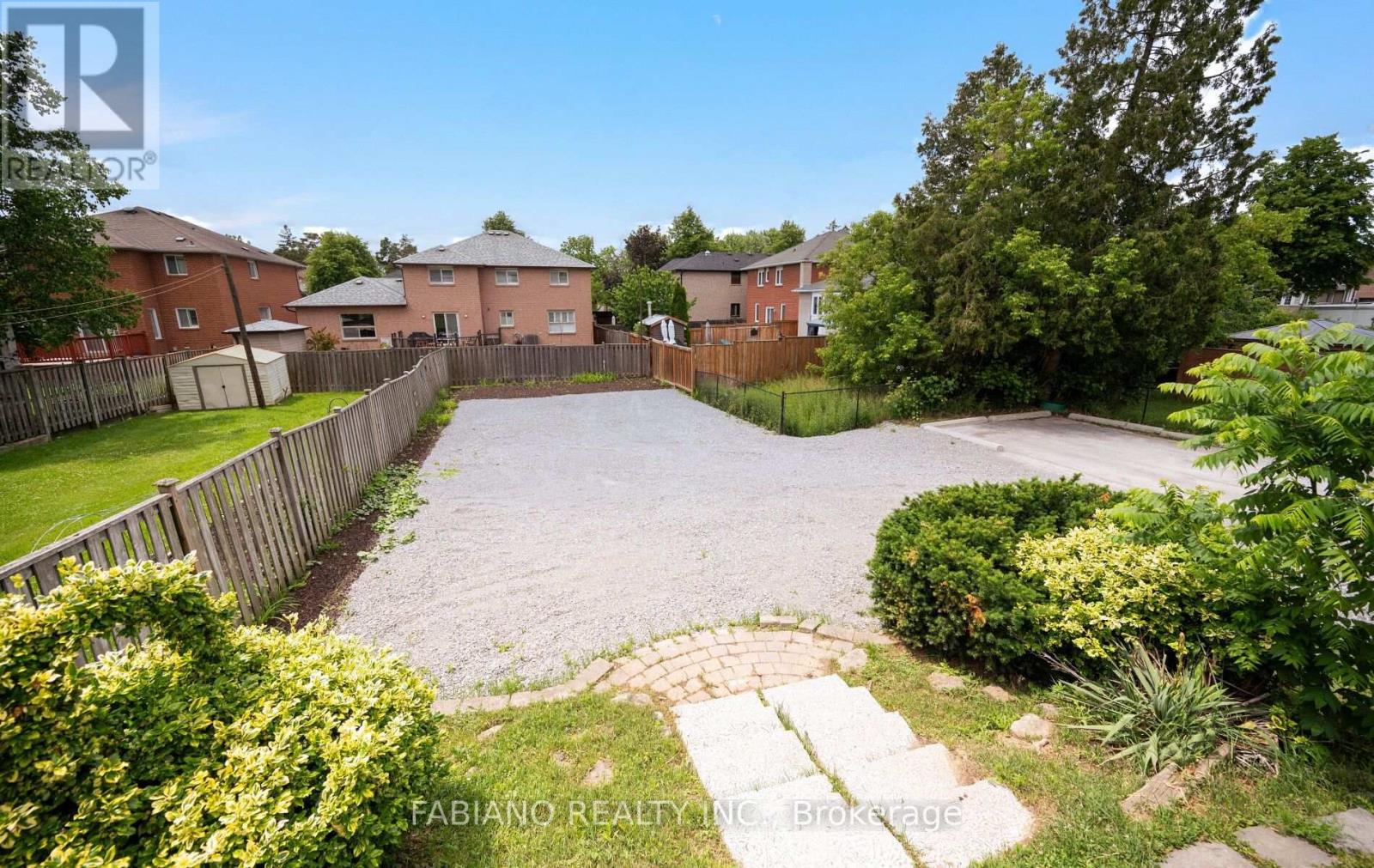 7872 Kipling Avenue, Vaughan, Ontario  L4L 1Z5 - Photo 45 - N13699634