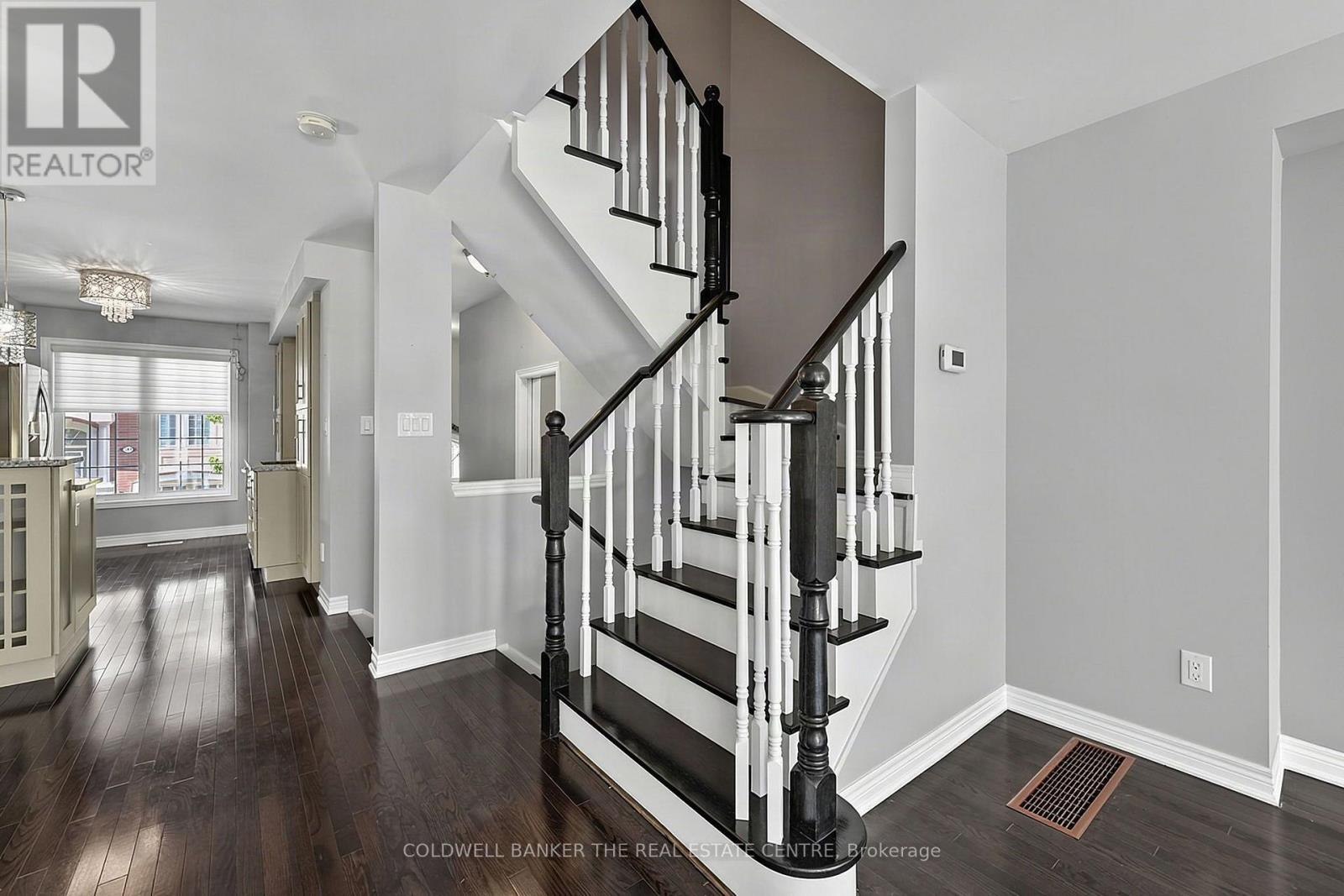 370 Doak Lane, Newmarket, Ontario  L3Y 0A8 - Photo 14 - N13699684