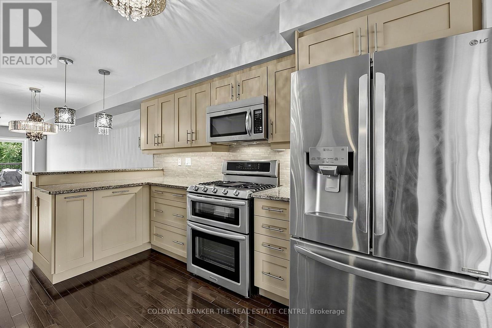 370 Doak Lane, Newmarket, Ontario  L3Y 0A8 - Photo 6 - N13699684