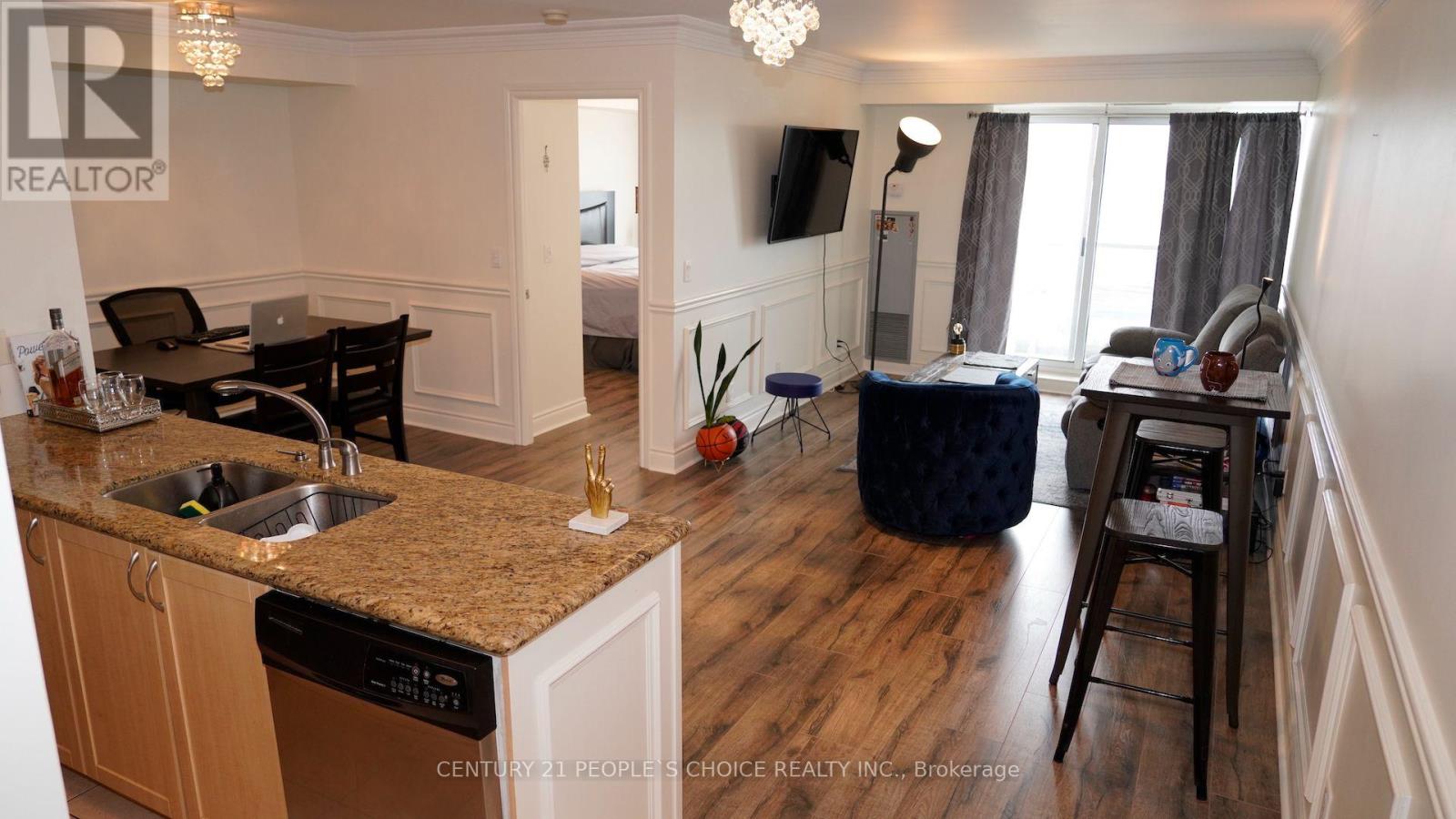 401 - 7 North Park Road, Vaughan (Beverley Glen), Ontario  L4J 0C9 - Photo 3 - N13699688