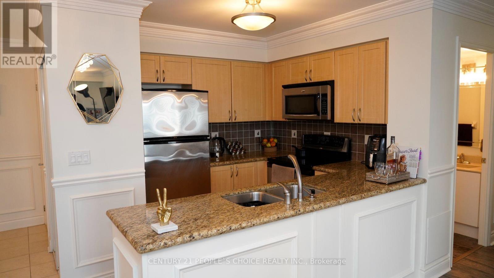 401 - 7 North Park Road, Vaughan (Beverley Glen), Ontario  L4J 0C9 - Photo 4 - N13699688
