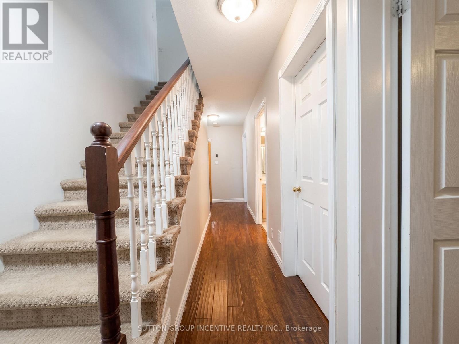 8 Alpine Way, Oro-Medonte, Ontario  L0L 2L0 - Photo 23 - S13699372
